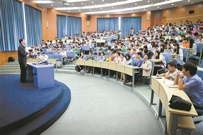 教育部啟動實(shí)施專項(xiàng)支持計劃加強(qiáng)高校思政課教師隊(duì)伍后備人才培養(yǎng)