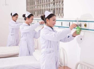 初中畢業能不能上衛校嗎？ 要多少分？