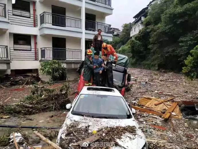 最不愿見到災難的地方又受災，汶川航拍畫面令人揪心