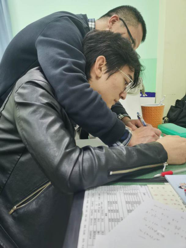 尋找身邊的美好——心素如簡，人淡如菊，謙謙君子，良師益友