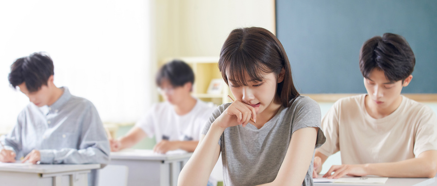 什么是本科提前批？本科提前批有哪些大學(xué)/專業(yè)？哪些考生可以報(bào)？
