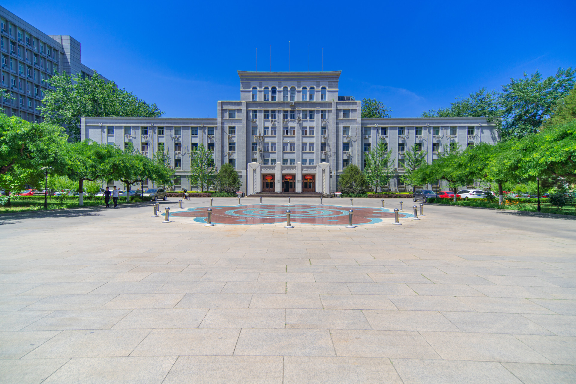 那些被迫輟學、分流到職高的孩子，后來怎么樣了？看完他的故事，才知道上不了高中意味著什么……